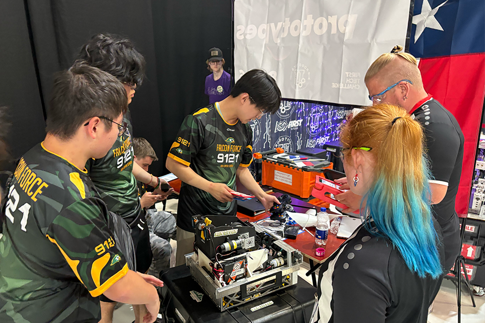 Team collaboration during competition